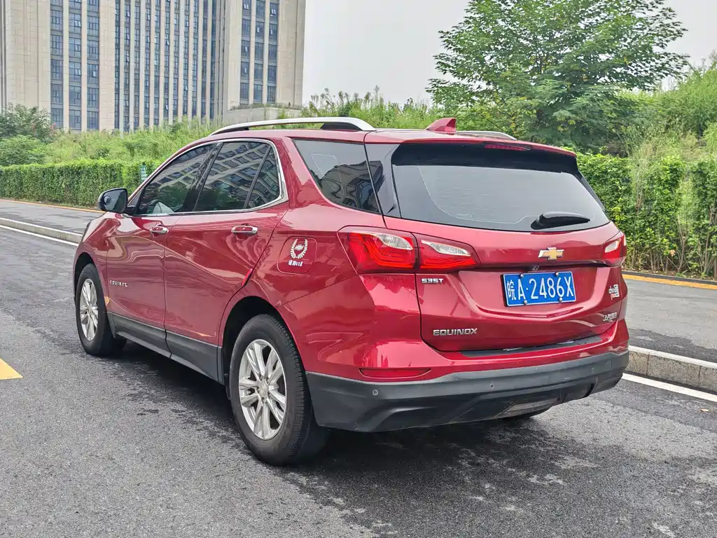 Chevrolet Equinox — миниатюра 8