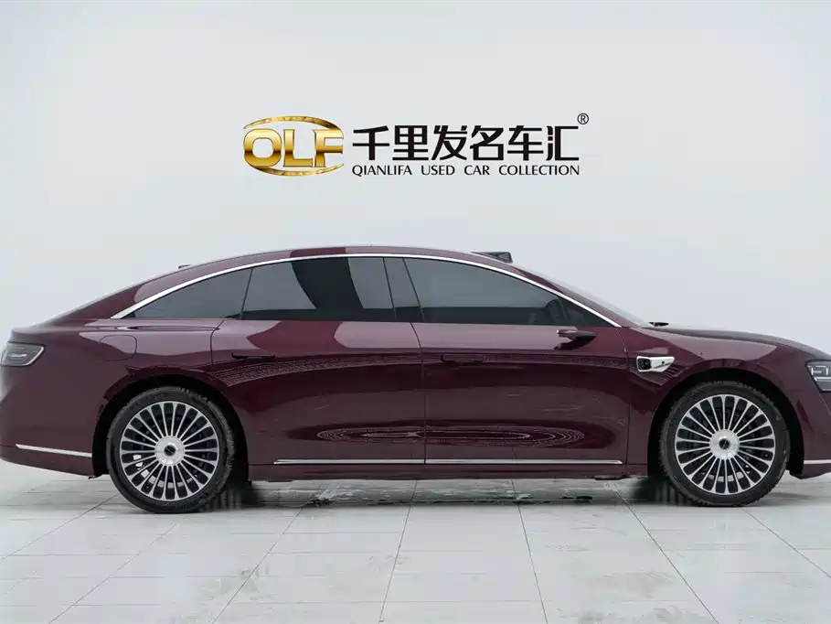 AITO ENJOY THE WORLD S9