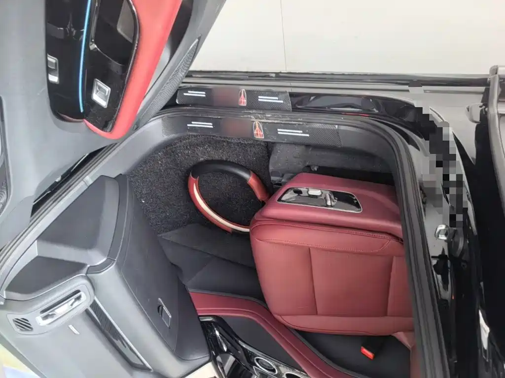 Hongqi Hongqi HS3 PHEV — миниатюра 18