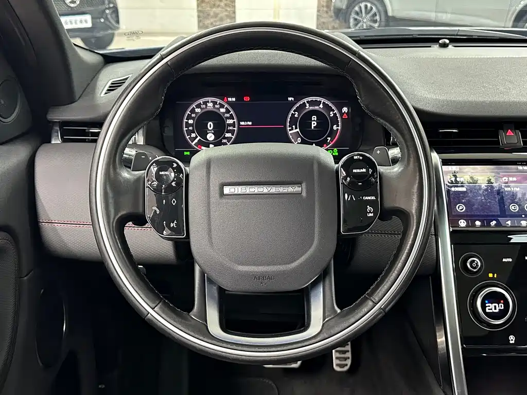 Land Rover Discovery Sport — миниатюра 16