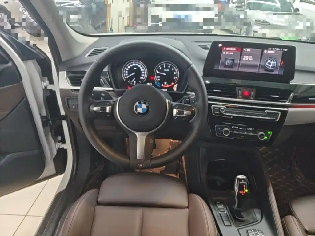 BMW X1 — миниатюра 11
