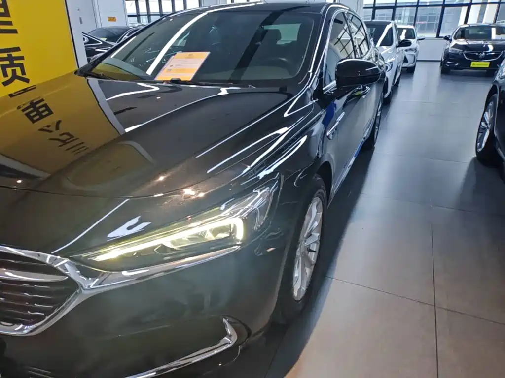 Buick LaCrosse — миниатюра 24