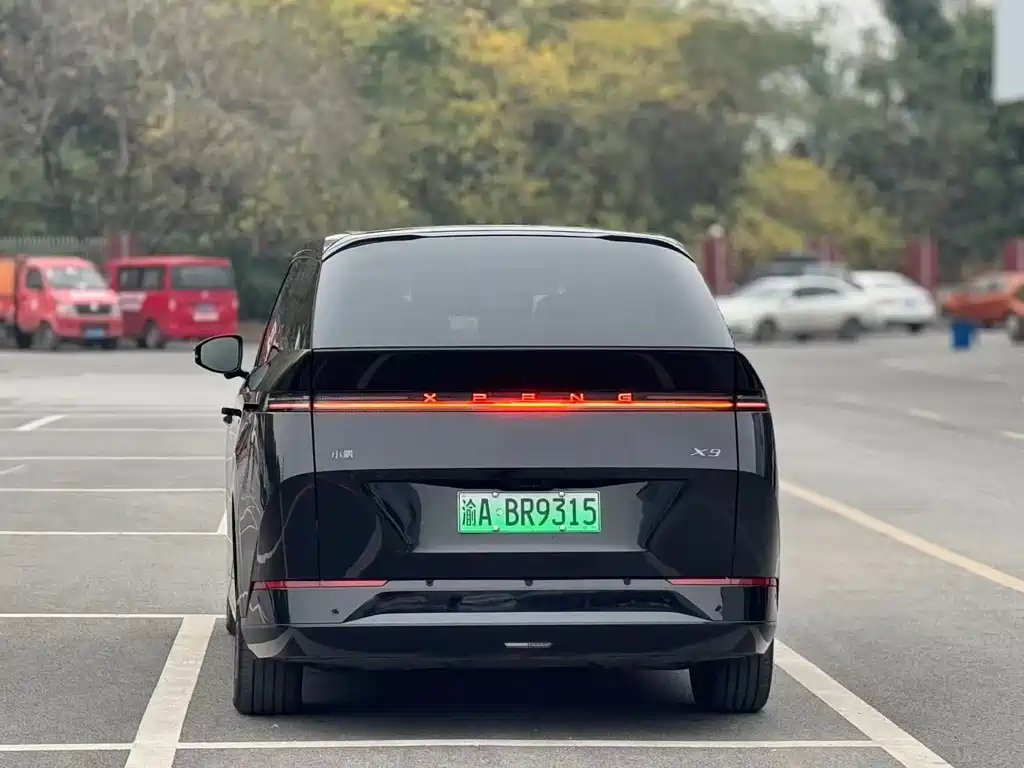 XIAOPENG X9