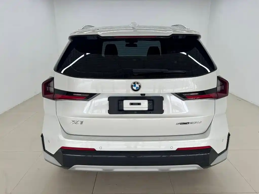 BMW X1 — миниатюра 5