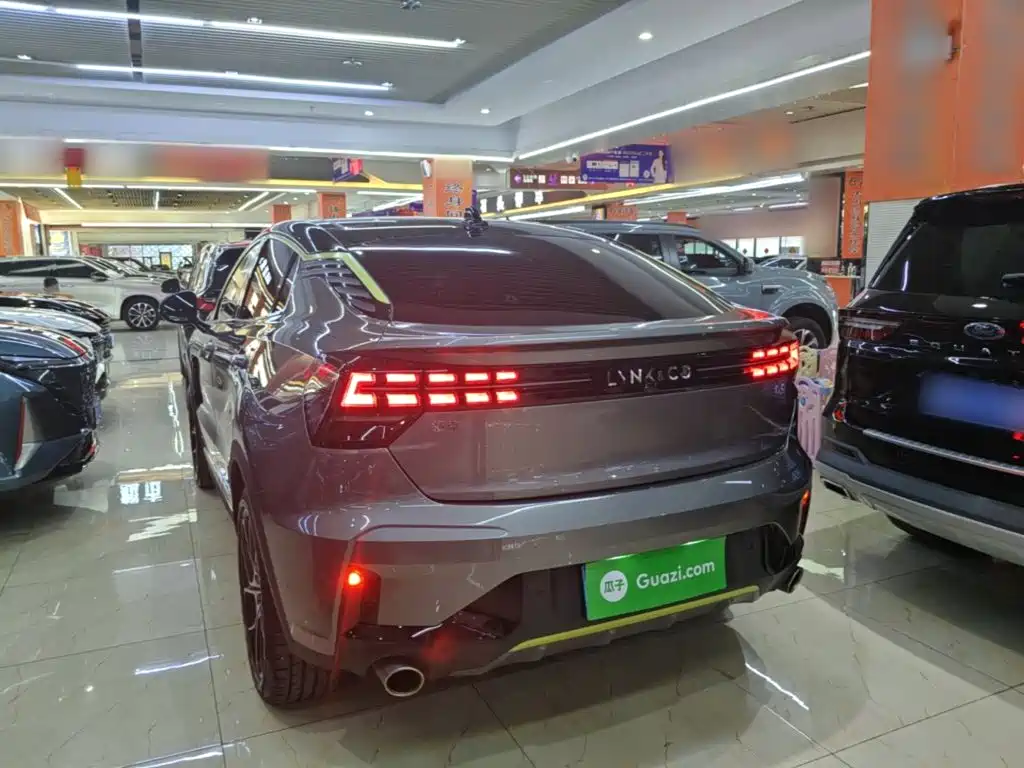 Lynk & Co 05 — миниатюра 5