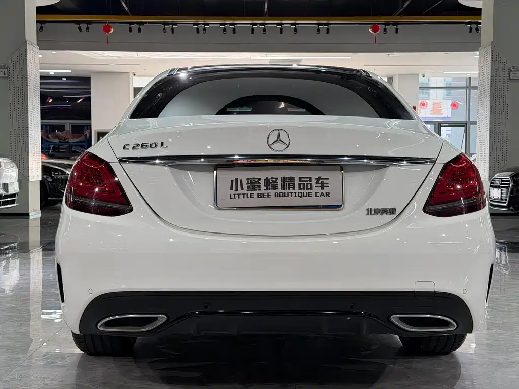 Mercedes-Benz C-Class — миниатюра 16