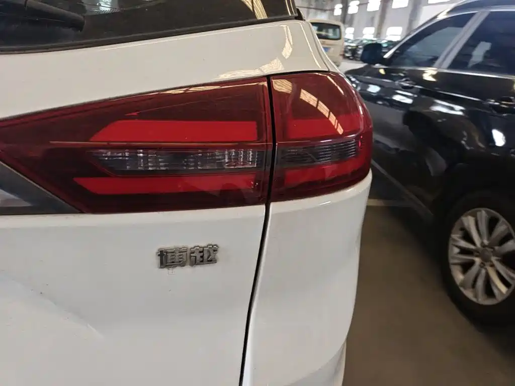 Geely Boyue — миниатюра 8