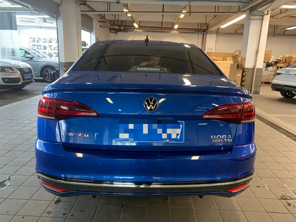 Volkswagen Bora 2023 280TSI DSG