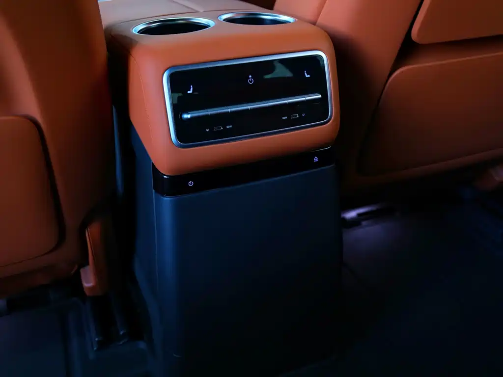Li Auto Li L9 — миниатюра 14