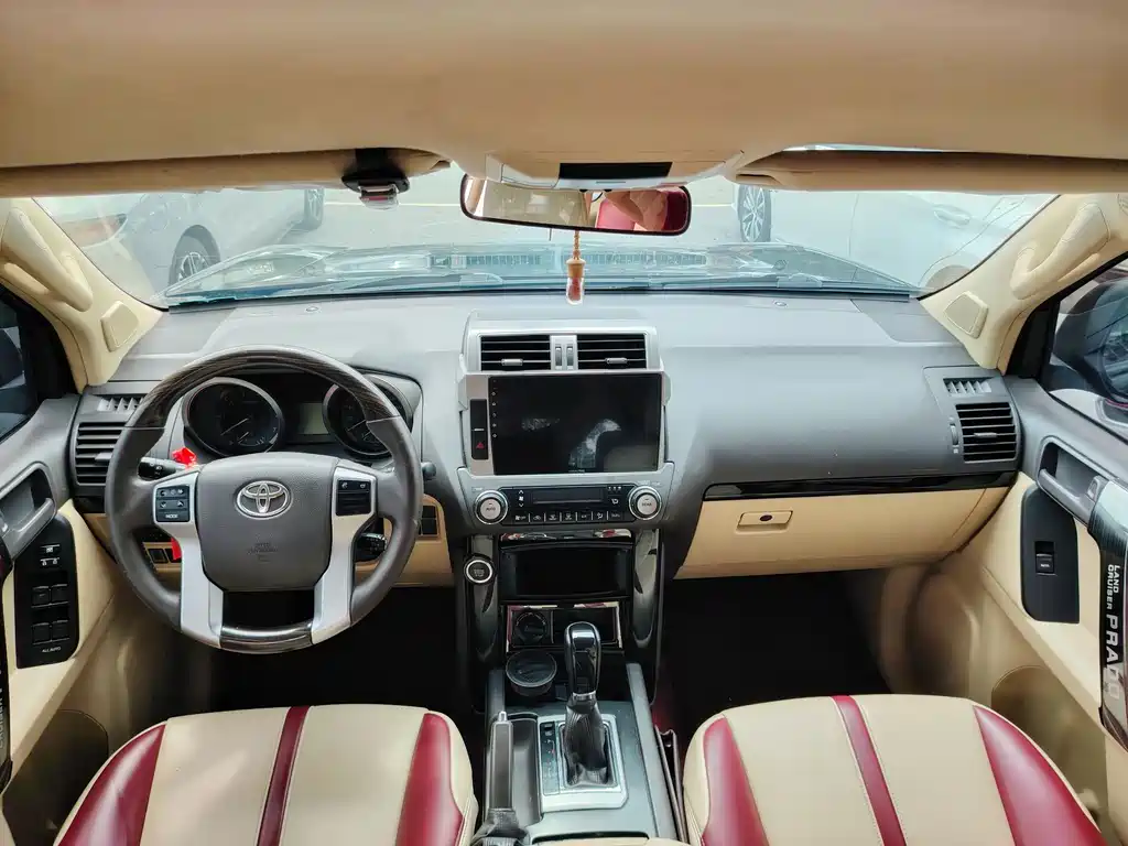 Toyota Prado (Import) — миниатюра 4