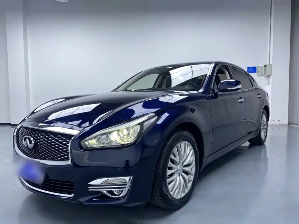 Infiniti Q70 2017 Q70L 2.5L Enjoy