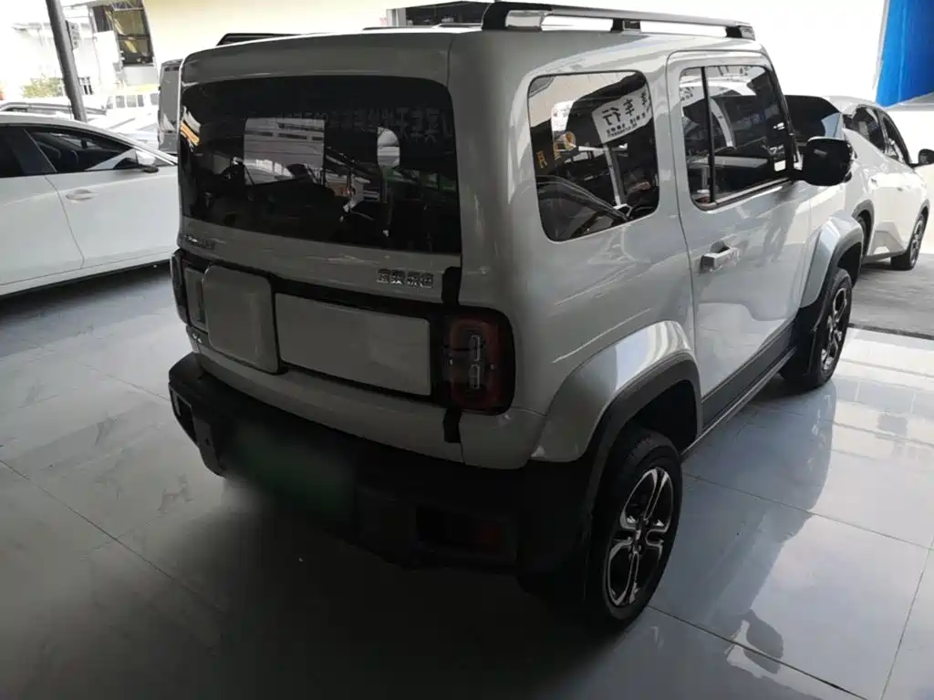 Baojun Yueye — миниатюра 7
