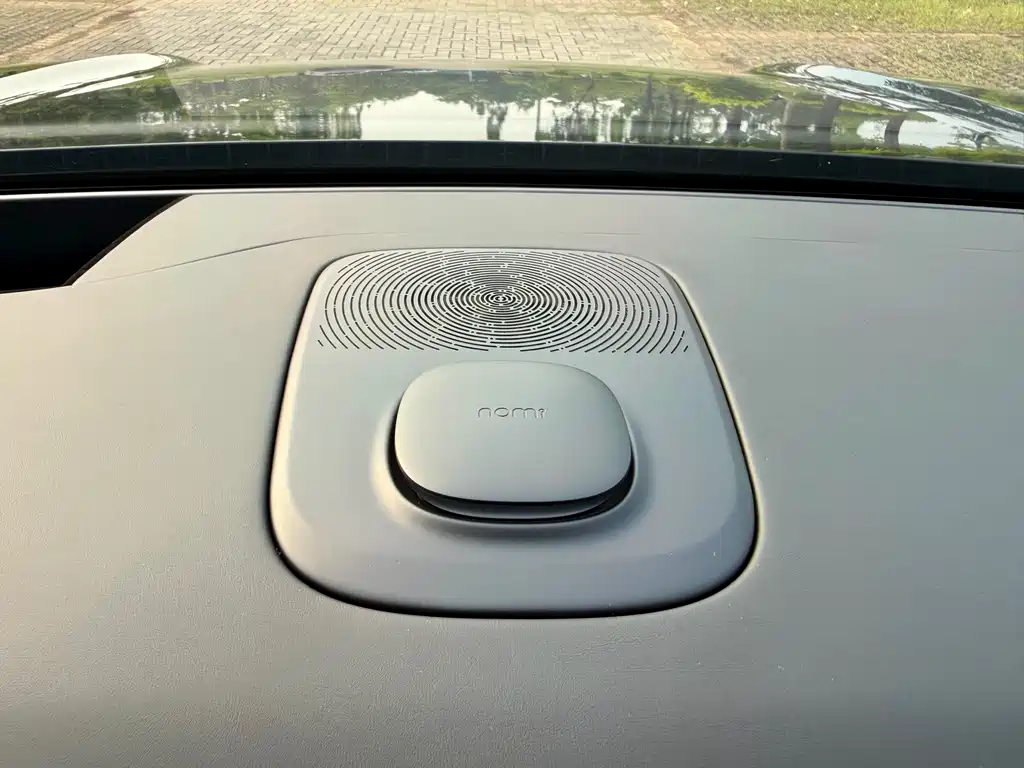 NIO ES8 2026 мест Executive Luxury