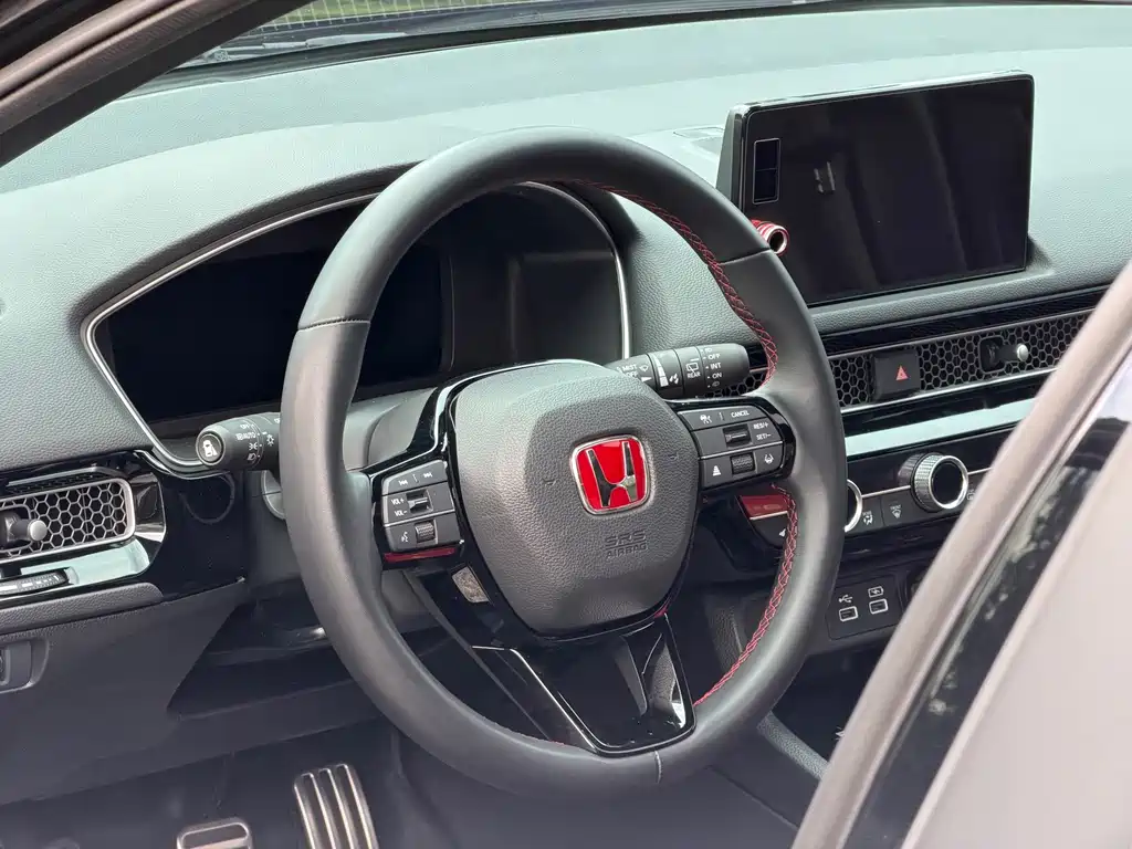 Honda Civic — миниатюра 12