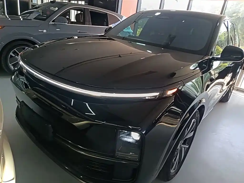 Li Auto Li L8 2023