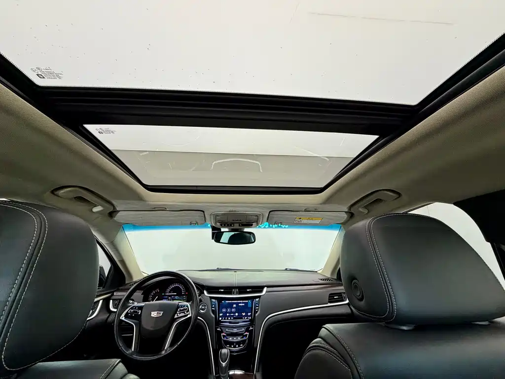 Cadillac XTS — миниатюра 8