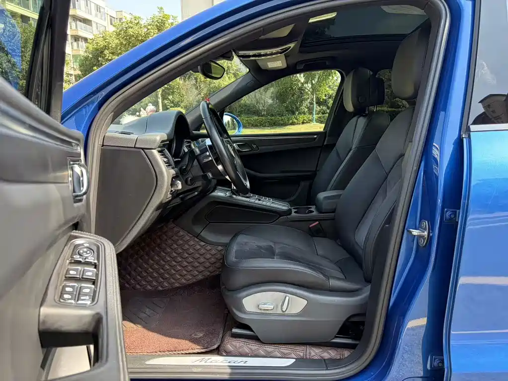 Porsche Macan — миниатюра 12