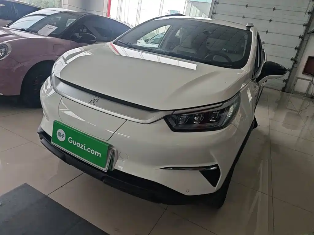 BYD Yuan Pro — миниатюра 2