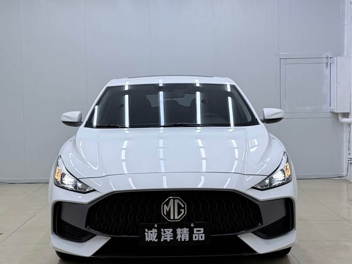 MG MG5 1.5 л 2024 г. Белый, пробег 10000 км