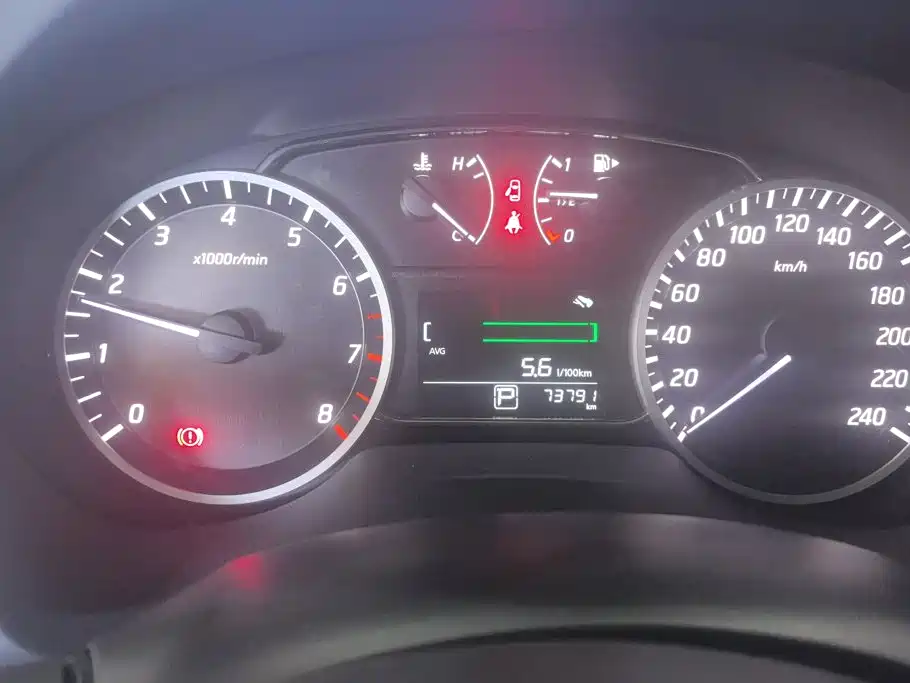 Nissan Sylphy — миниатюра 14