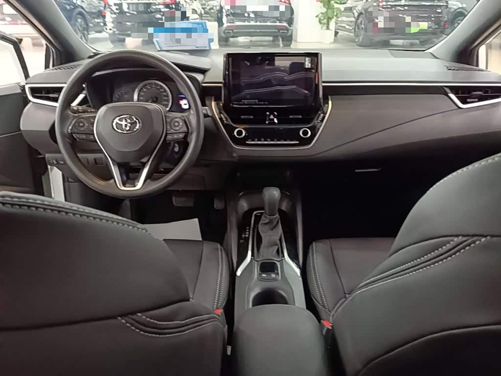 Toyota Levin 1.5 л 2021 г. Белый, пробег 27500 км