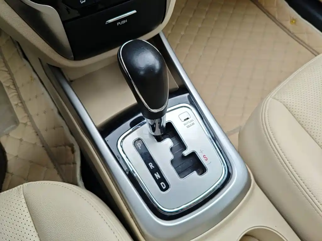 Changan Eado — миниатюра 14