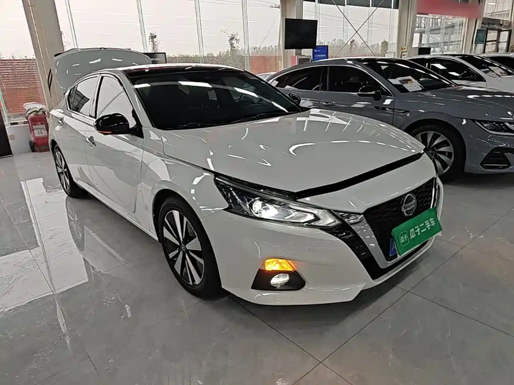 Nissan Teana — миниатюра 4