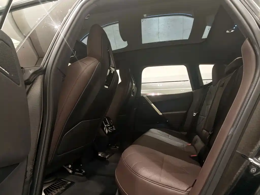 BMW iX — миниатюра 7