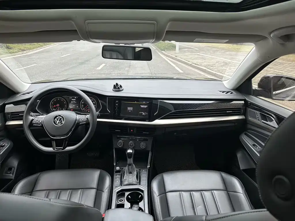 Volkswagen Passat — миниатюра 14