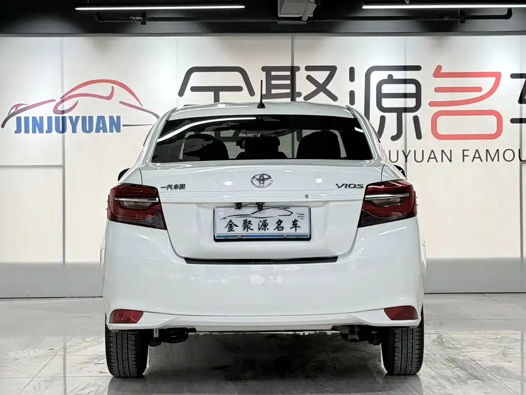 Toyota Vios — миниатюра 5