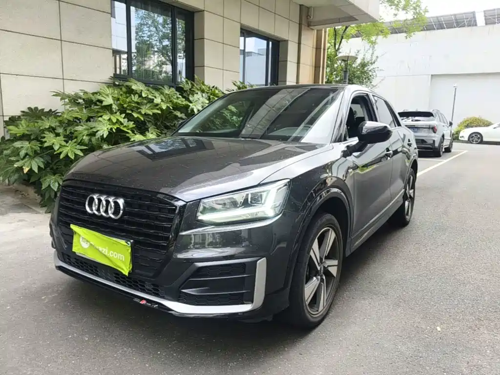 Audi Q2L — миниатюра 2