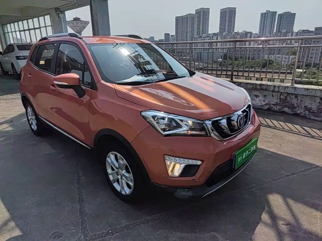Changan CS15 — миниатюра 4
