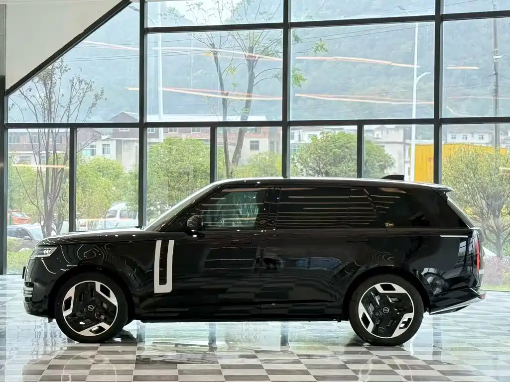 Land Rover Range Rover — миниатюра 3