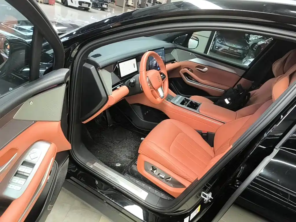 BYD Tang L — миниатюра 16
