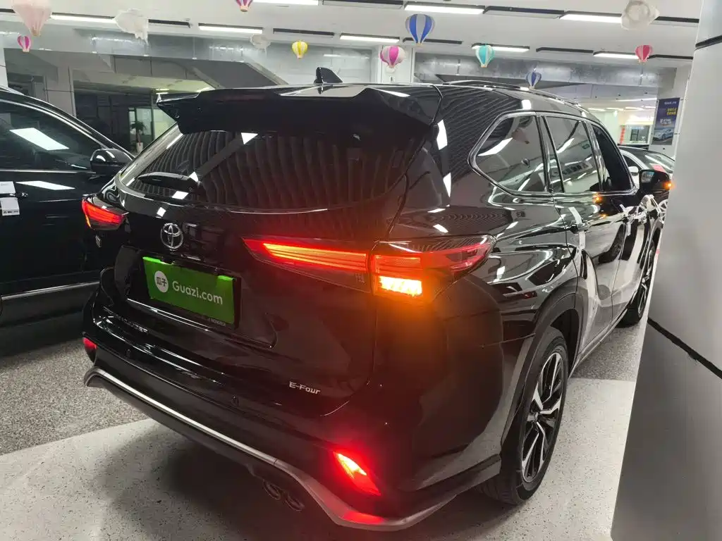 Toyota Crown Kluger 2021 2.5L HEV Luxury