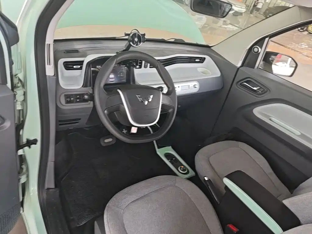Wuling MINIEV — миниатюра 10