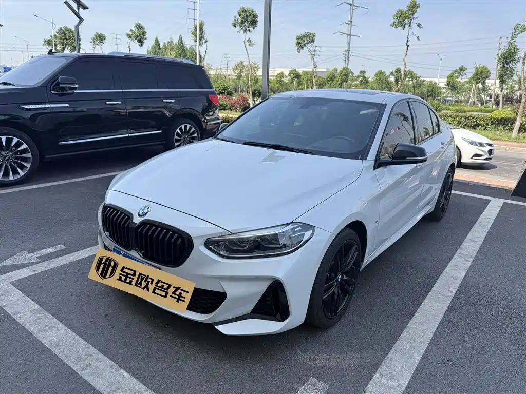 BMW 1 Series 2023