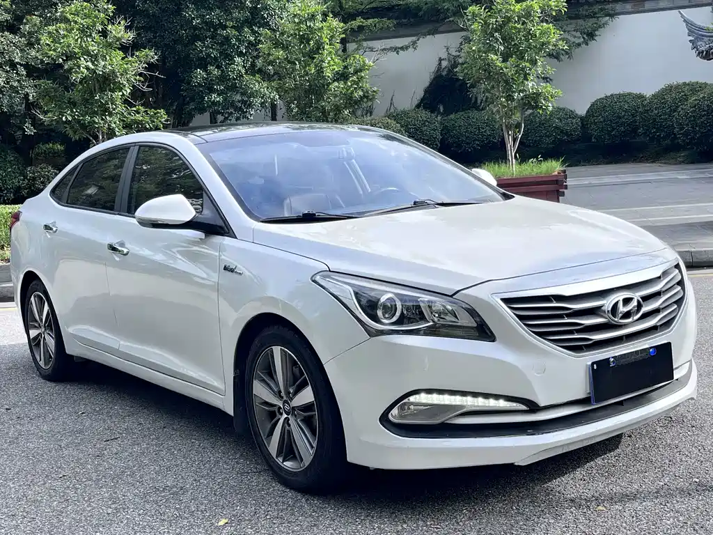 Hyundai Mistra — миниатюра 3