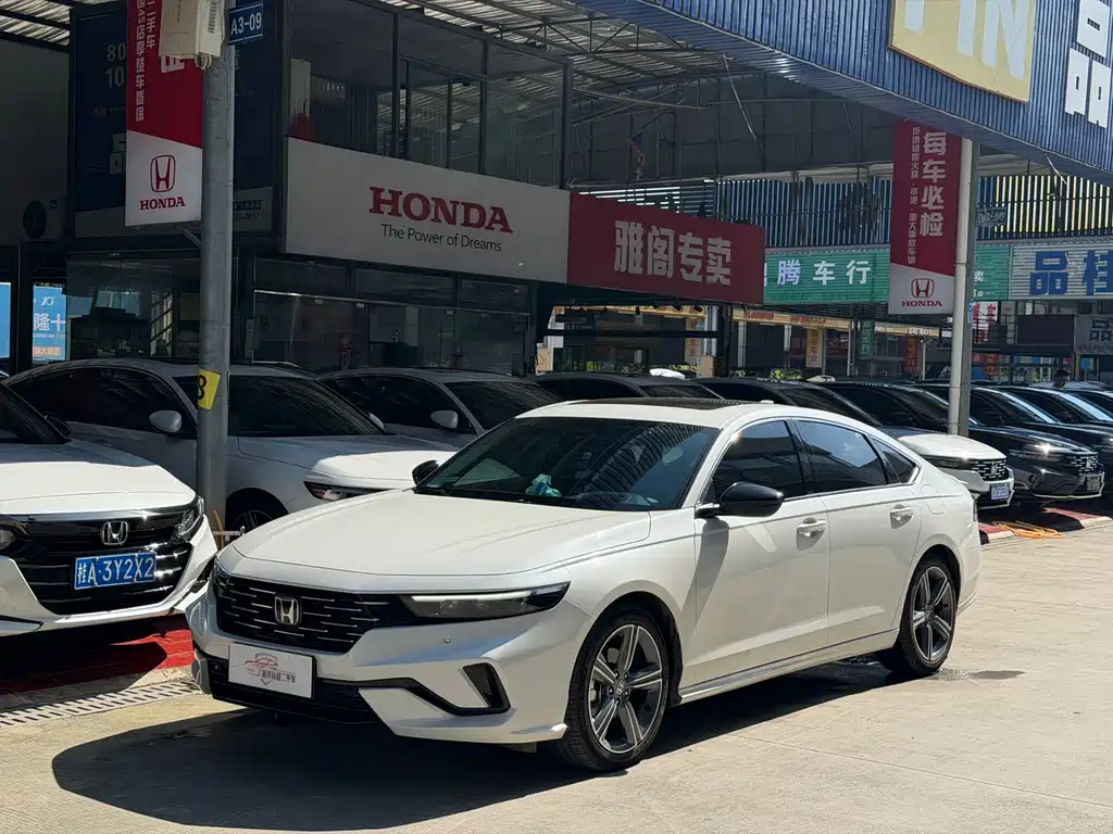Купить Honda Accord