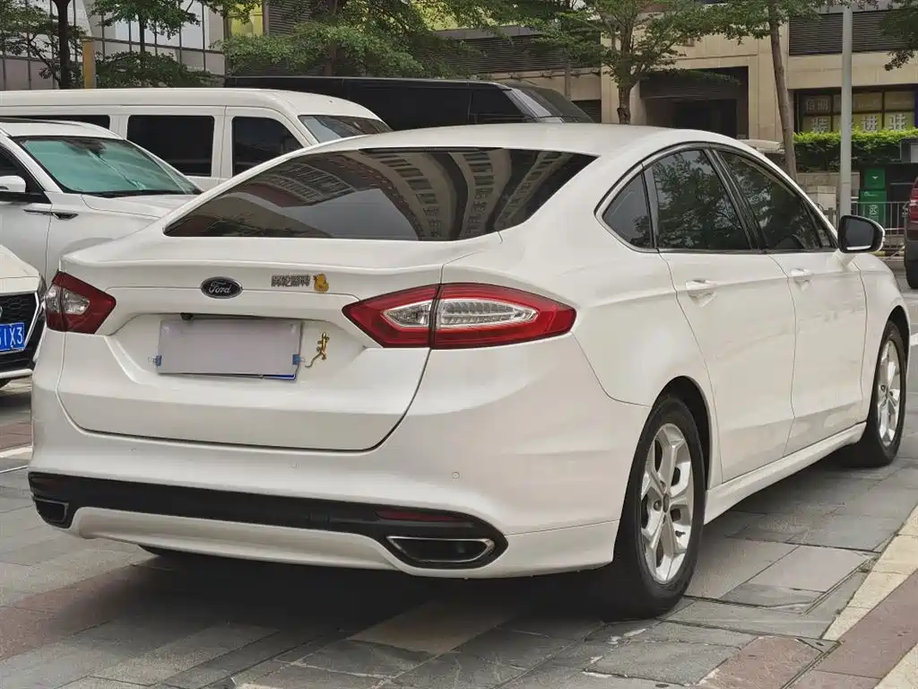 Ford Mondeo 2017 EcoBoost 180 Fashion