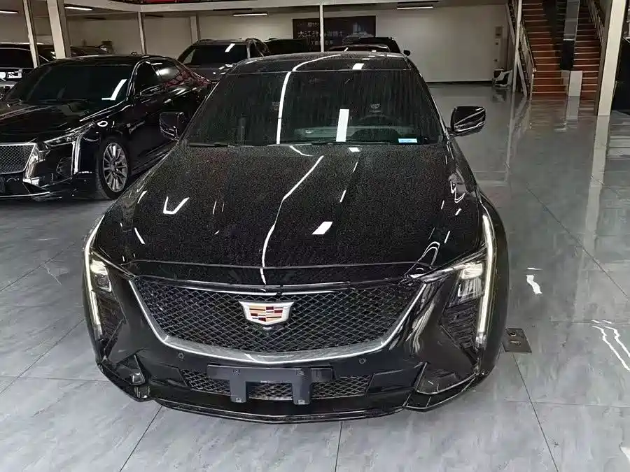 Cadillac CT5 — миниатюра 2