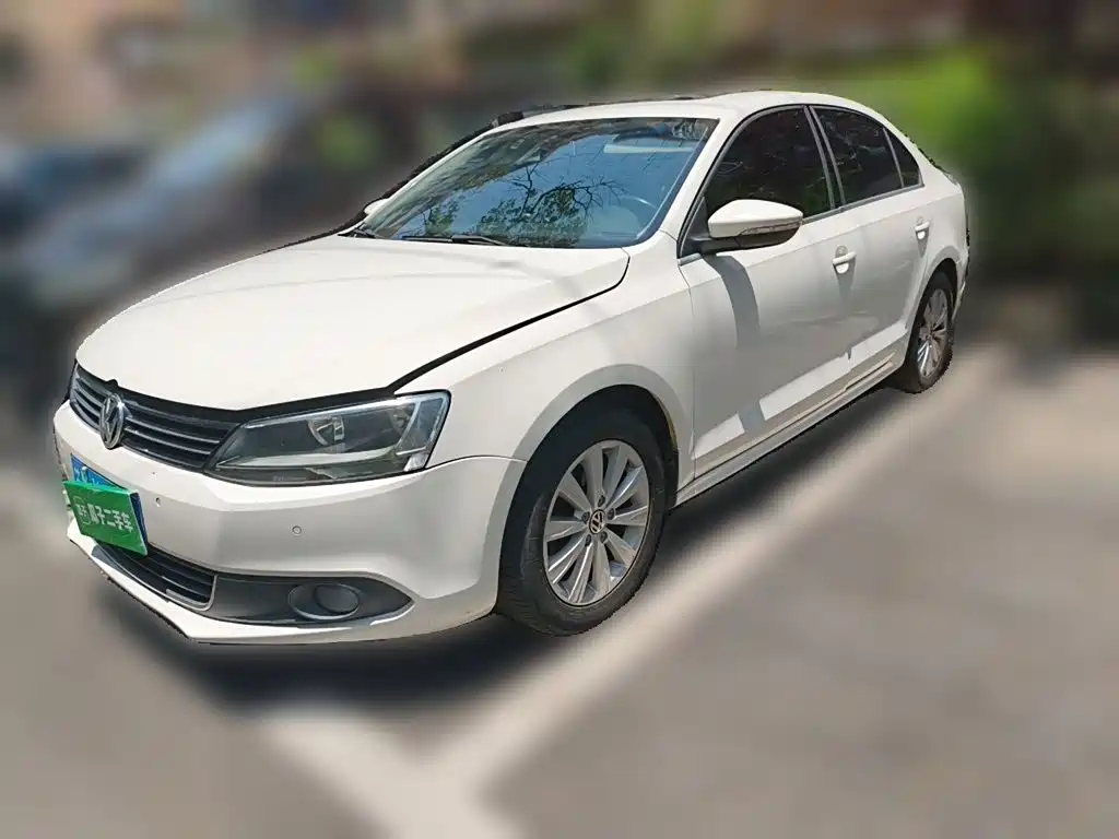 Volkswagen Sagitar 2014