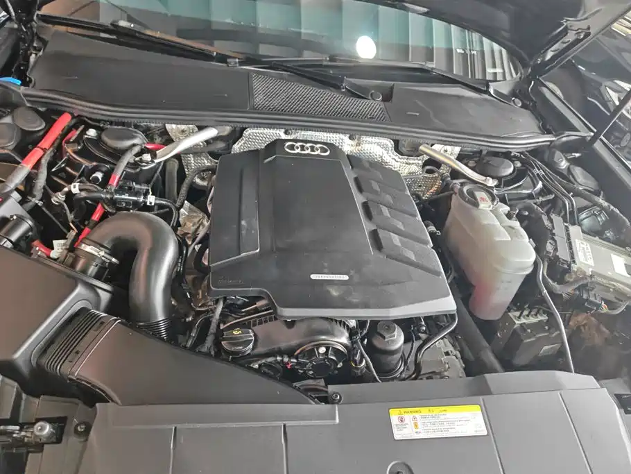 Audi A6L — миниатюра 10