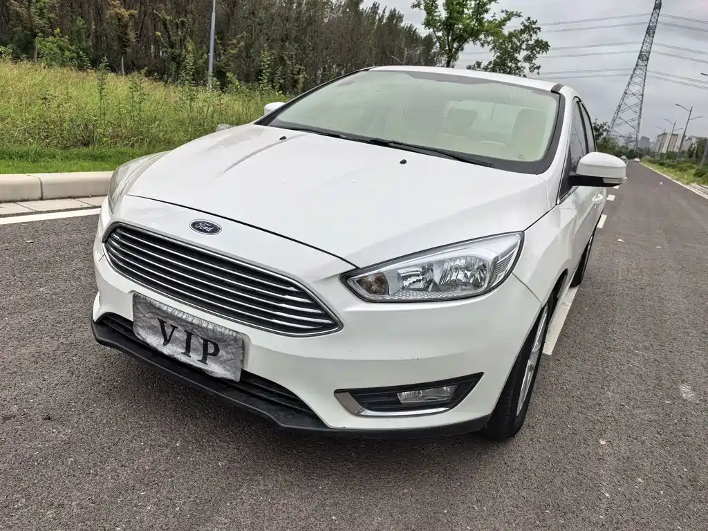 Ford Focus — миниатюра 21