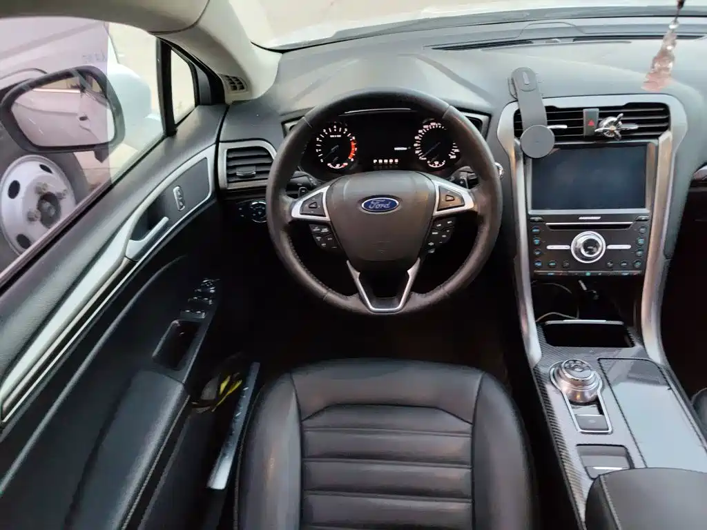 Ford Mondeo 2018 EcoBoost 200 Fashion VI
