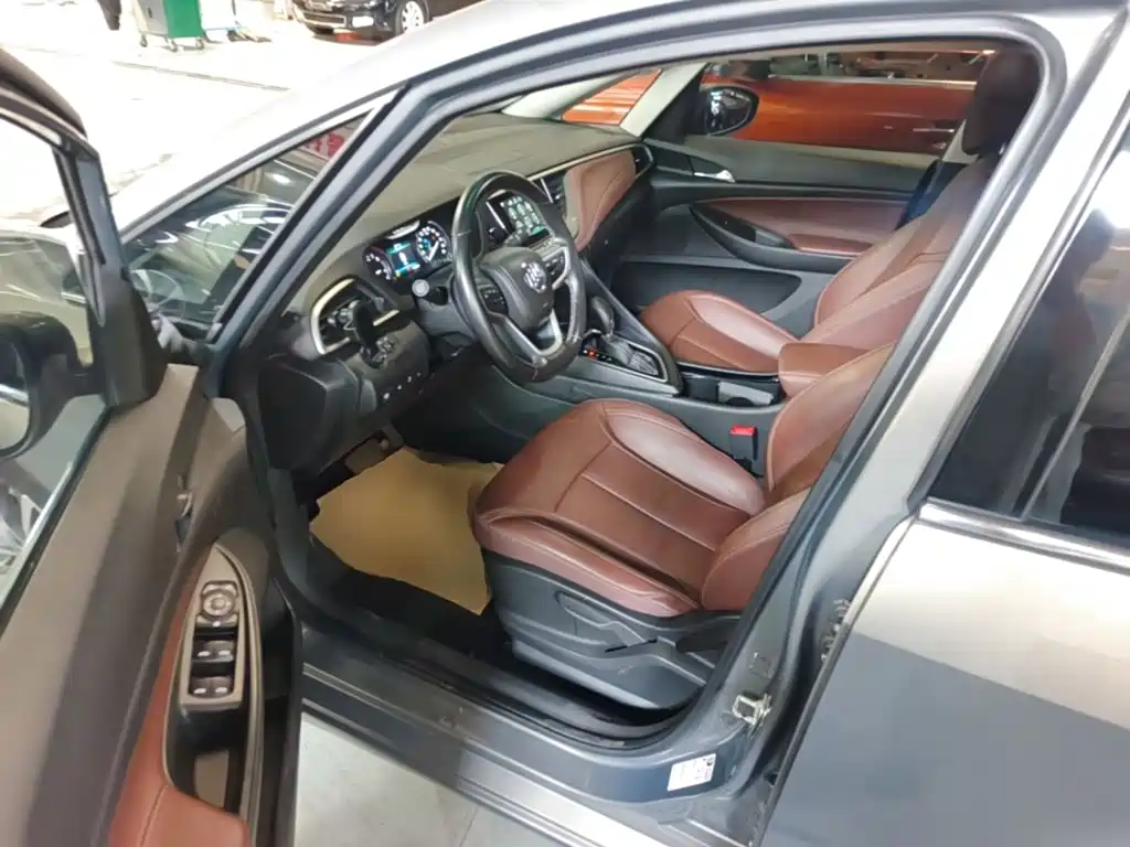 Buick GL6 — миниатюра 16