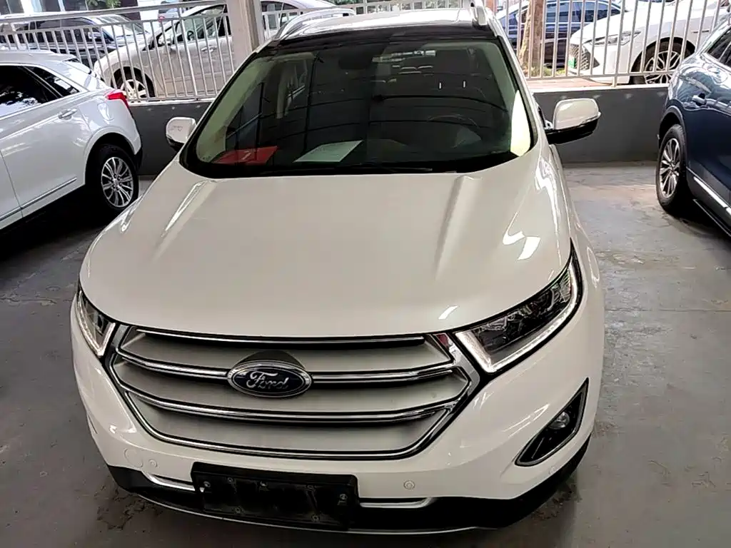 Ford Edge — миниатюра 3