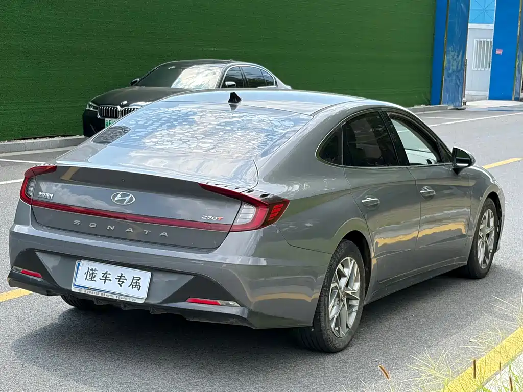 Hyundai Sonata — миниатюра 4