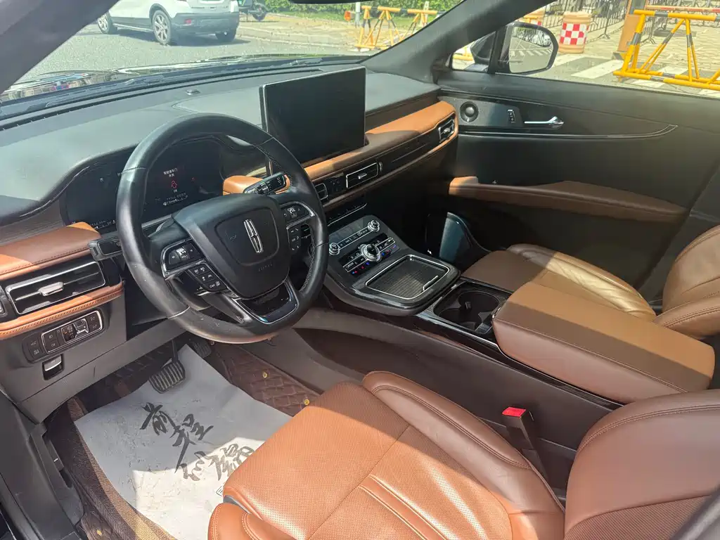 Lincoln Nautilus 2022 2.7T