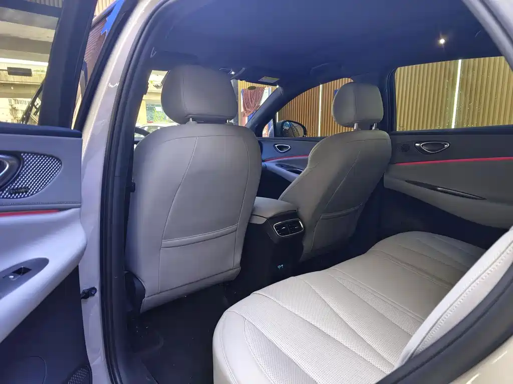 BYD Sealion 06 — миниатюра 4
